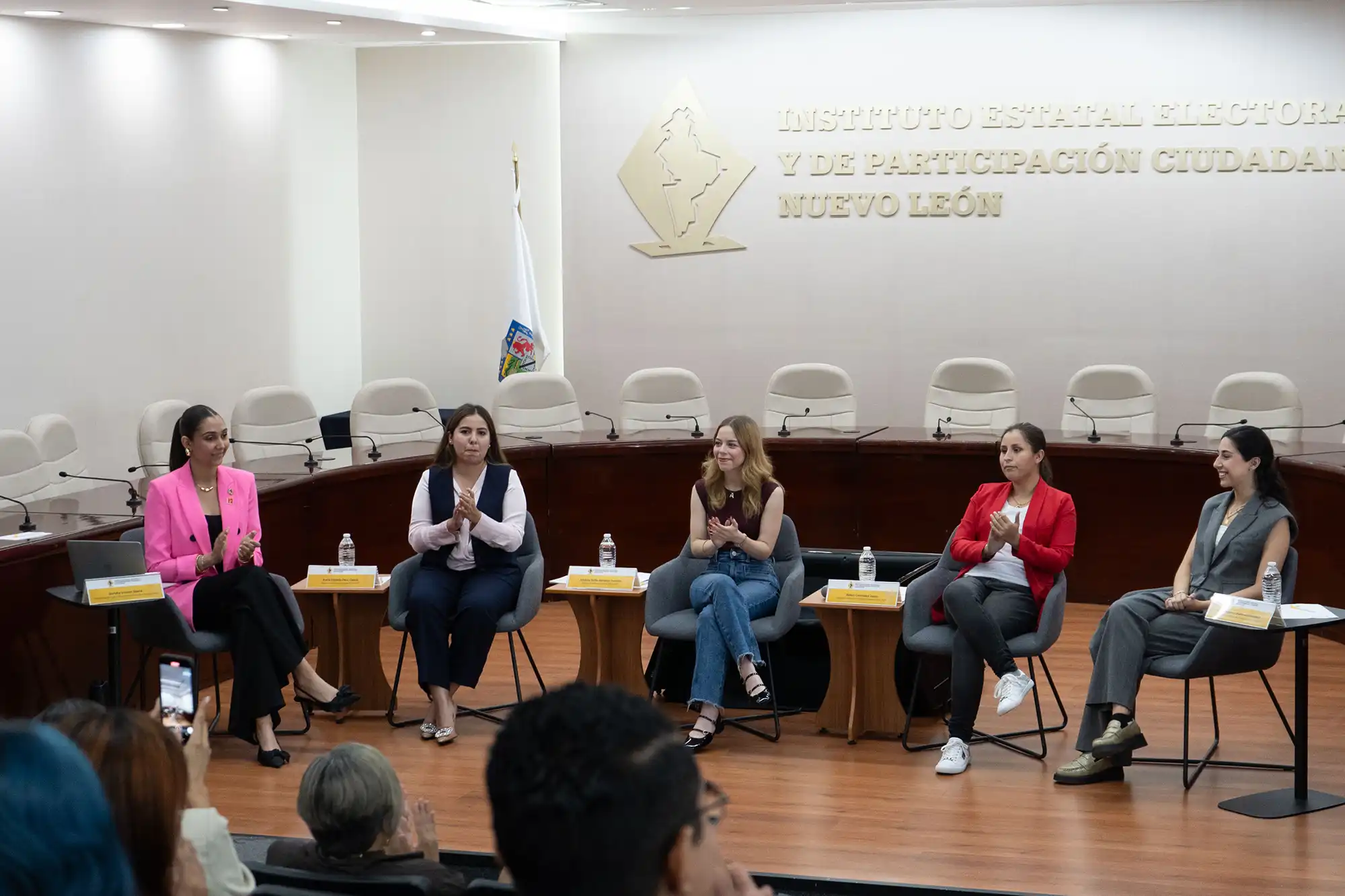 Red de mujeres electas