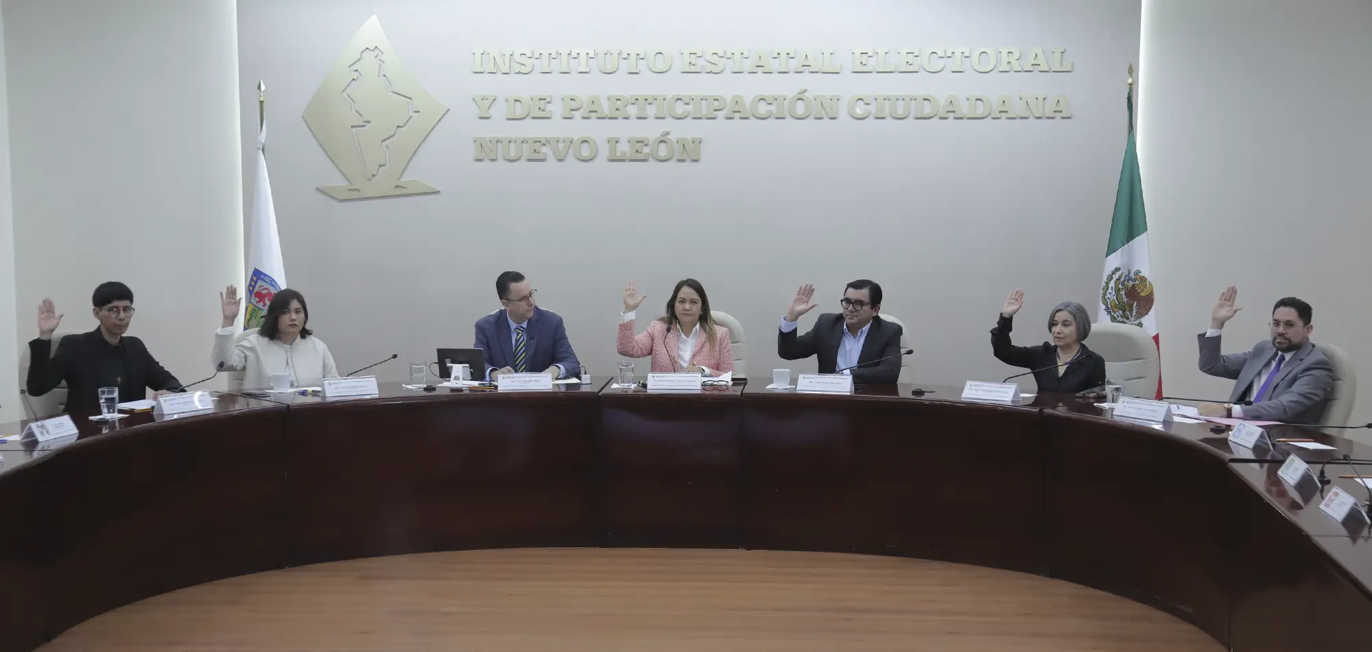 Aprueba IEEPCNL resultados de evaluación del personal del SPEN