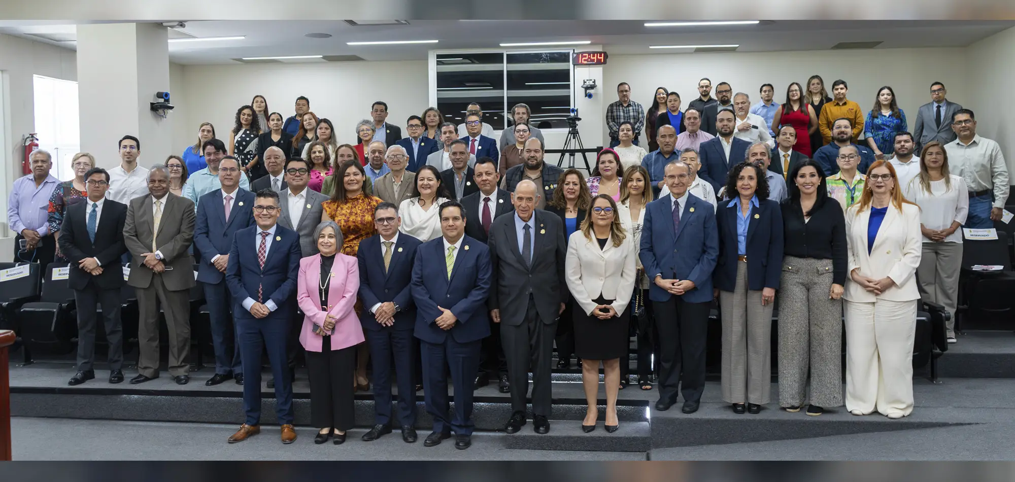 Celebran 30 años de autonomía del IEEPCNL
